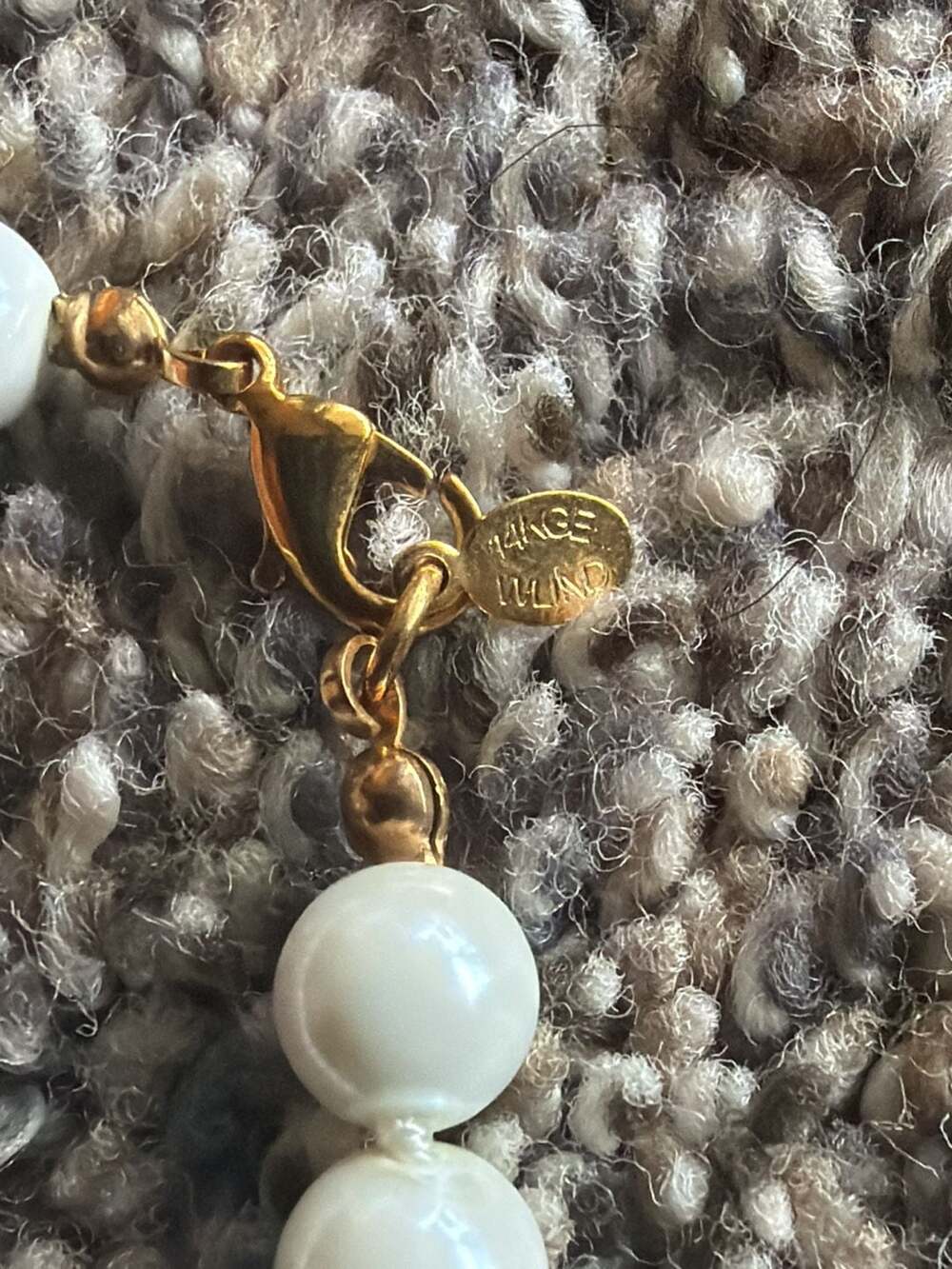 Winard Vintage Faux Pearl Bracelet with 14K Gold Filled Clasp